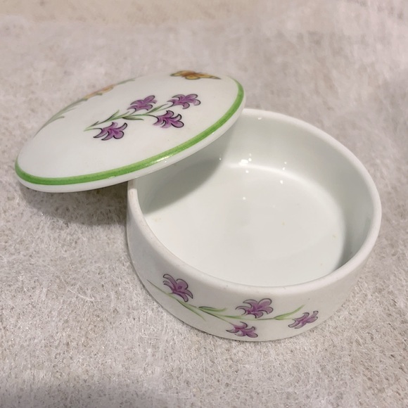 Tiffany & Co Limoges “Tiffany Garden” Round Trinket Jewelry Ring Box - Picture 7 of 8